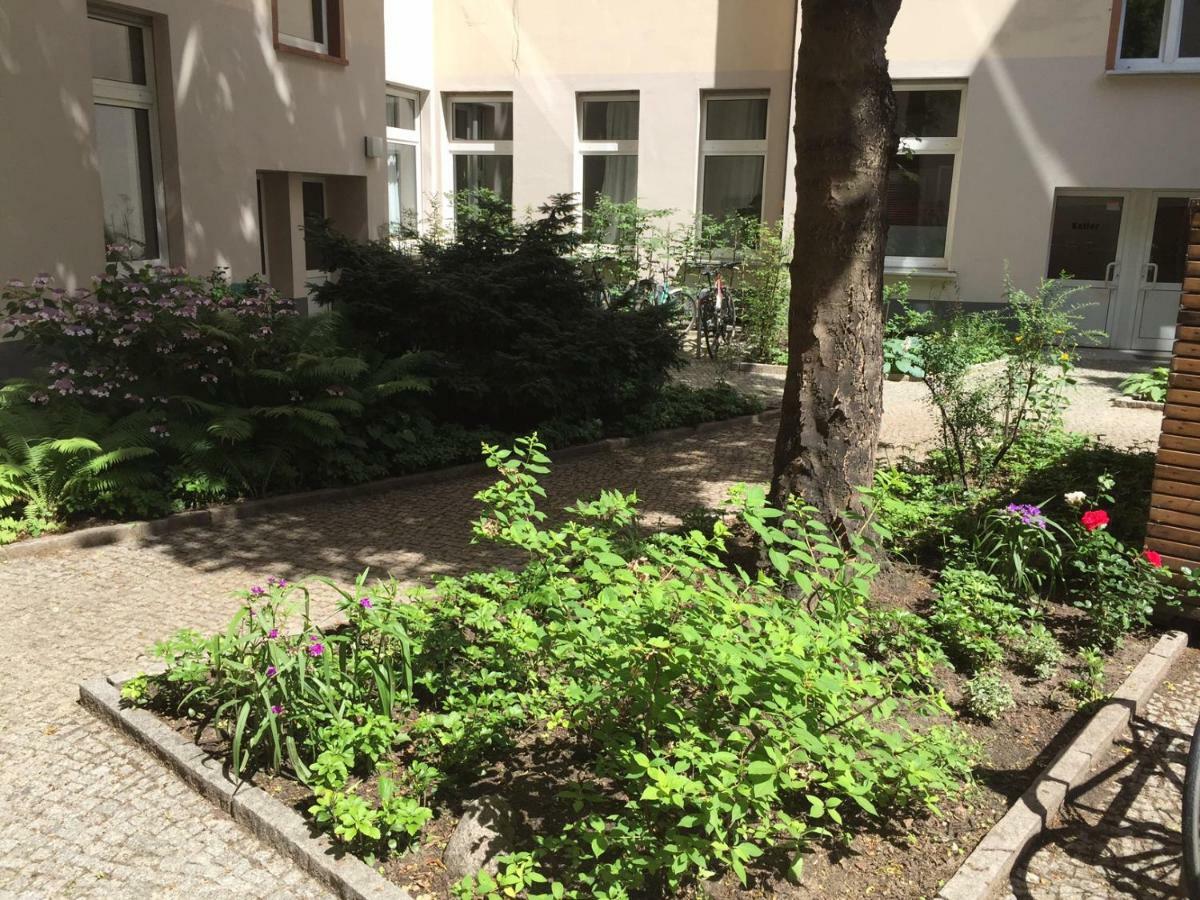 Upmarket Studio With Balcony In Friedrichshain Apartment Berlin Ngoại thất bức ảnh